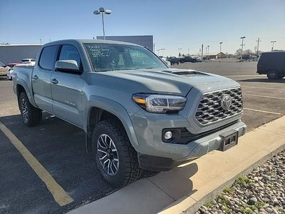 2023 Toyota Tacoma 4X4 TRD Sport 4DR Double Cab 5.0 FT SB 6M