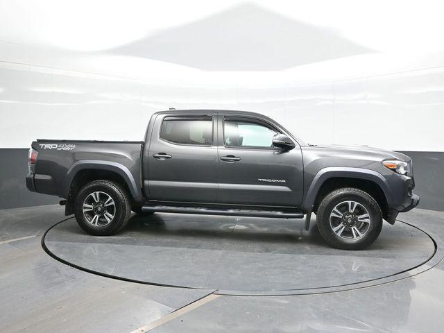 2018 Toyota Tacoma - $28,981