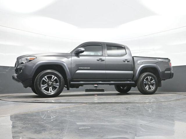 2018 Toyota Tacoma - $28,981