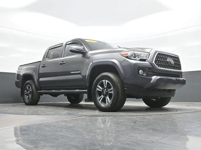 2018 Toyota Tacoma - $28,981