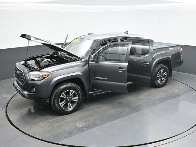 2018 Toyota Tacoma - $28,981