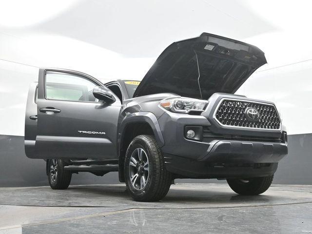 2018 Toyota Tacoma - $28,981