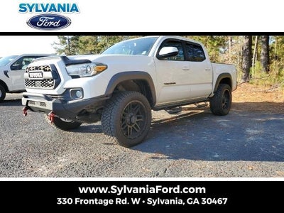 2020 Toyota Tacoma 4X4 TRD Pro 4DR Double Cab 5.0 FT SB 6M