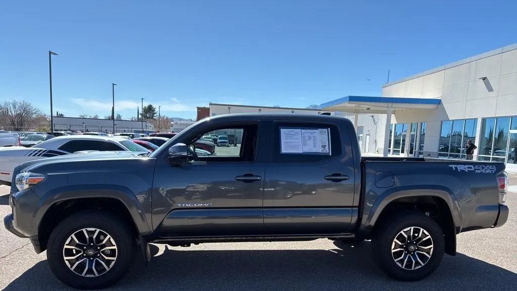 2022 Toyota Tacoma TRD Sport