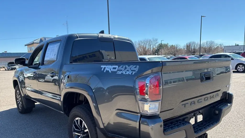 2022 Toyota Tacoma TRD Sport