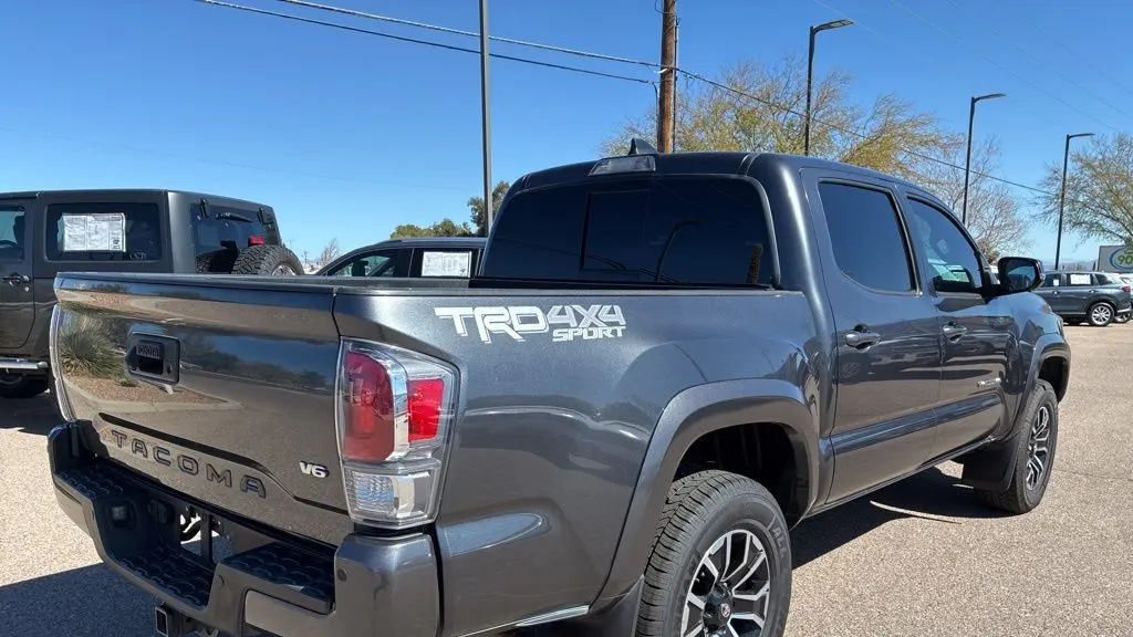 2022 Toyota Tacoma TRD Sport