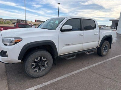 Photo of a 2022 Toyota Tacoma 4X4 TRD Off-Road 4DR Double Cab 5.0 FT SB 6M for sale