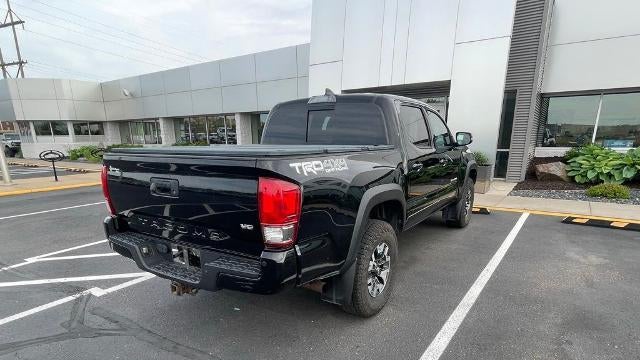 2017 Toyota Tacoma SR V6