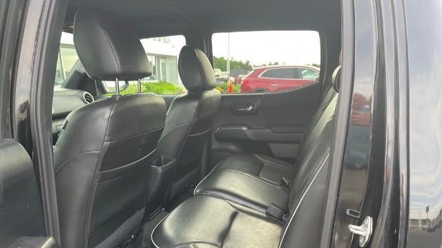 2017 Toyota Tacoma SR V6