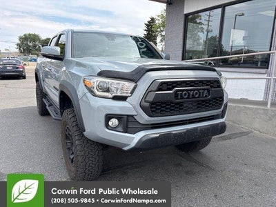 Photo of a 2019 Toyota Tacoma 4X4 TRD Sport 4DR Double Cab 5.0 FT SB 6A for sale