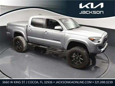 2022 Toyota Tacoma 4X4 SR V6 4DR Double Cab 5.0 FT SB