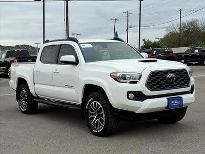 2022 Toyota Tacoma 4X4 TRD Pro 4DR Double Cab 5.0 FT SB 6M
