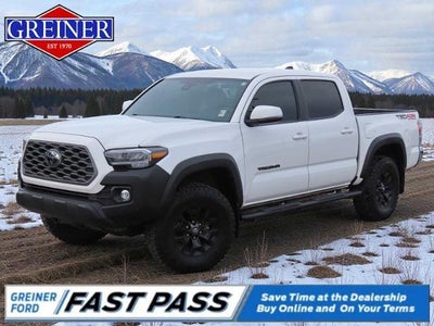 2022 Toyota Tacoma 4X4 SR V6 4DR Double Cab 5.0 FT SB