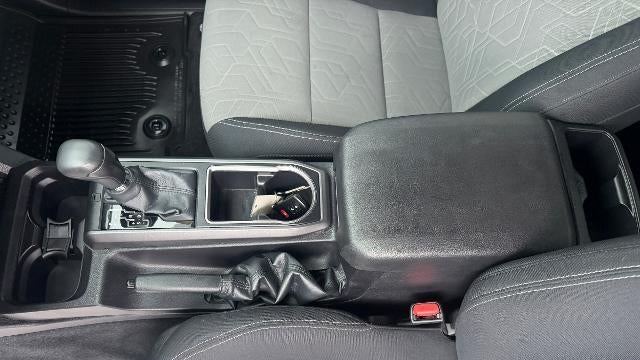 2022 Toyota Tacoma SR V6