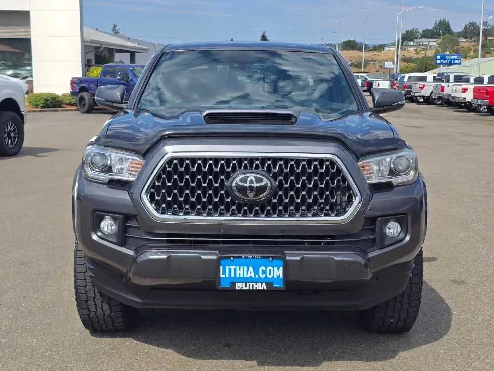 2018 Toyota Tacoma - $30,749