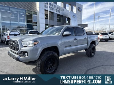 2020 Toyota Tacoma 4X4 SR5 V6 4DR Double Cab 5.0 FT SB