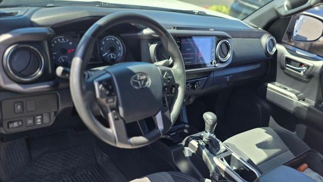 2020 Toyota Tacoma TRD Sport