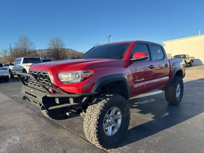 Photo of a 2017 Toyota Tacoma 4X4 TRD Pro 4DR Double Cab 5.0 FT SB 6A for sale