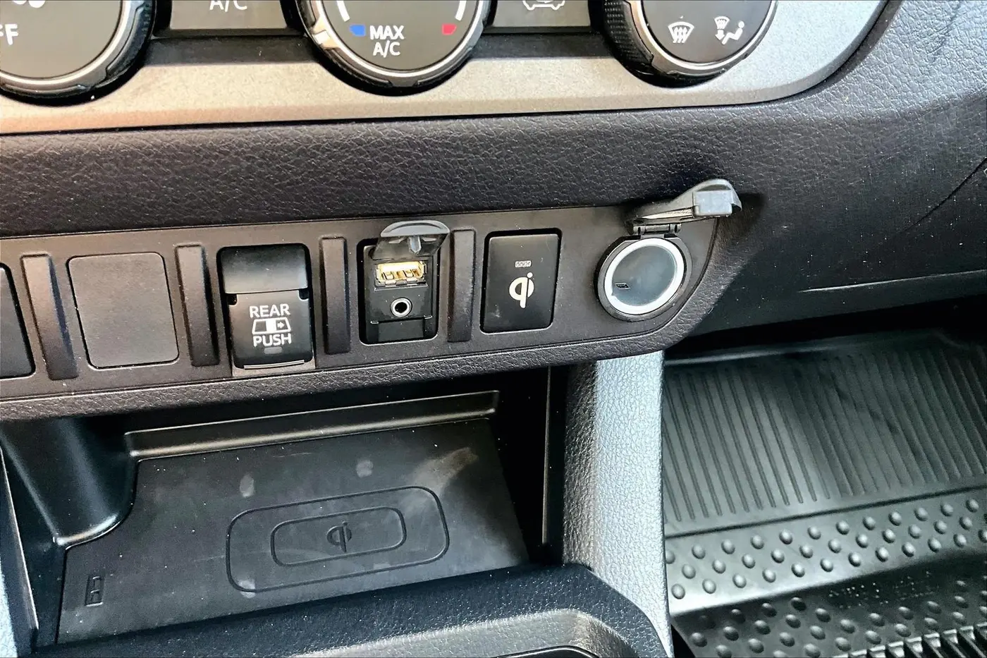 2019 Toyota Tacoma - $32,999