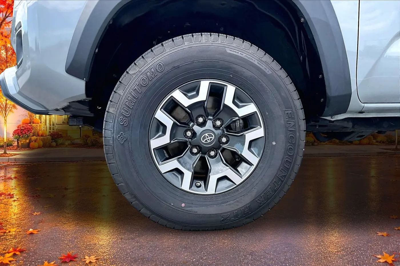 2019 Toyota Tacoma - $32,999