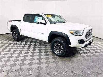 Photo of a 2022 Toyota Tacoma 4X4 TRD Pro 4DR Double Cab 5.0 FT SB 6M for sale