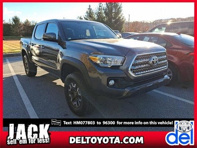 2017 Toyota Tacoma 4X4 TRD Off-Road 4DR Double Cab 5.0 FT SB 6A