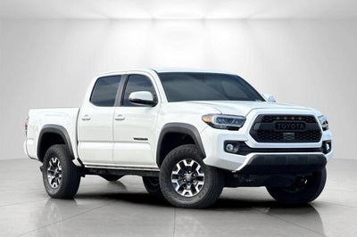 2022 Toyota Tacoma 4X4 TRD Off-Road 4DR Double Cab 5.0 FT SB 6A