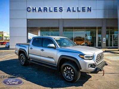 2022 Toyota Tacoma 4X4 SR V6 4DR Double Cab 5.0 FT SB