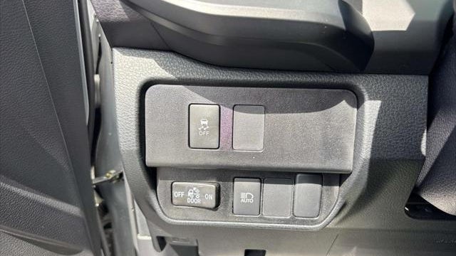 2022 Toyota Tacoma SR V6