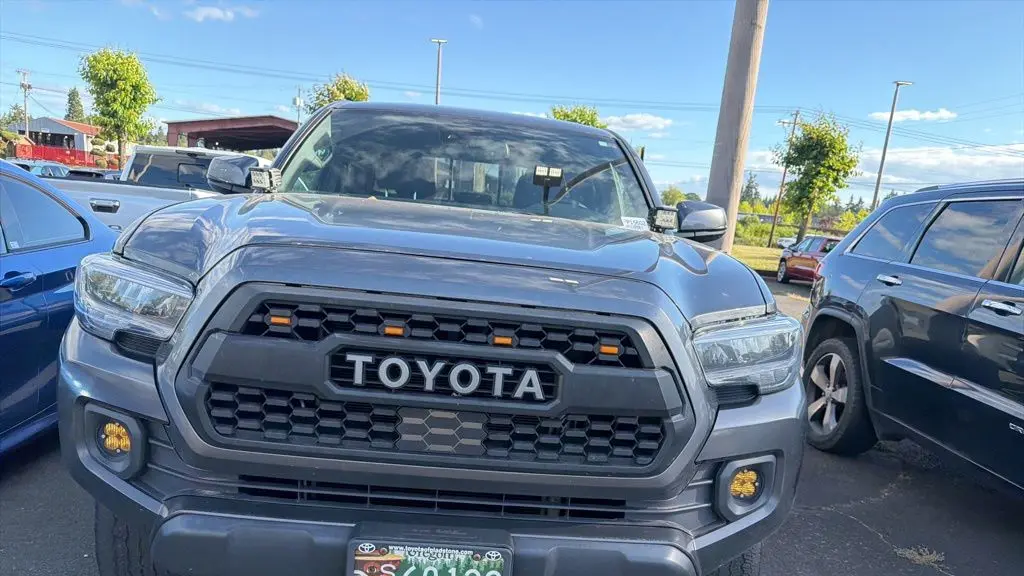 2023 Toyota Tacoma TRD Off-Road