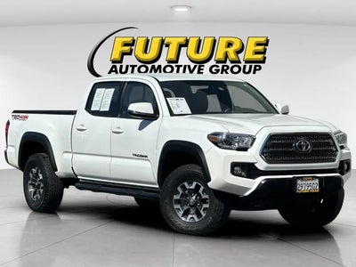 2017 Toyota Tacoma 4X4 SR5 V6 4DR Double Cab 6.1 FT LB