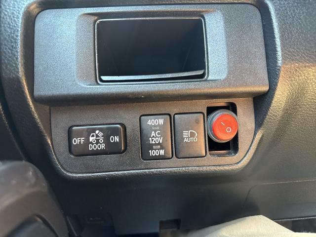 2019 Toyota Tacoma - $31,999
