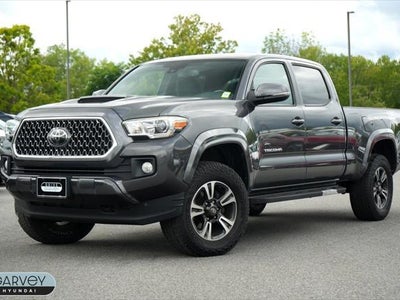 2018 Toyota Tacoma 4X4 SR5 V6 4DR Double Cab 6.1 FT LB