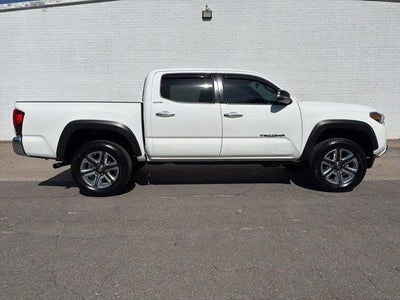 Photo of a 2016 Toyota Tacoma 4X4 Limited 4DR Double Cab 5.0 FT SB for sale