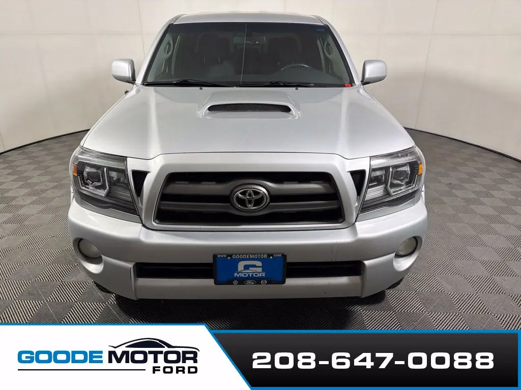 2010 Toyota Tacoma - $14,999