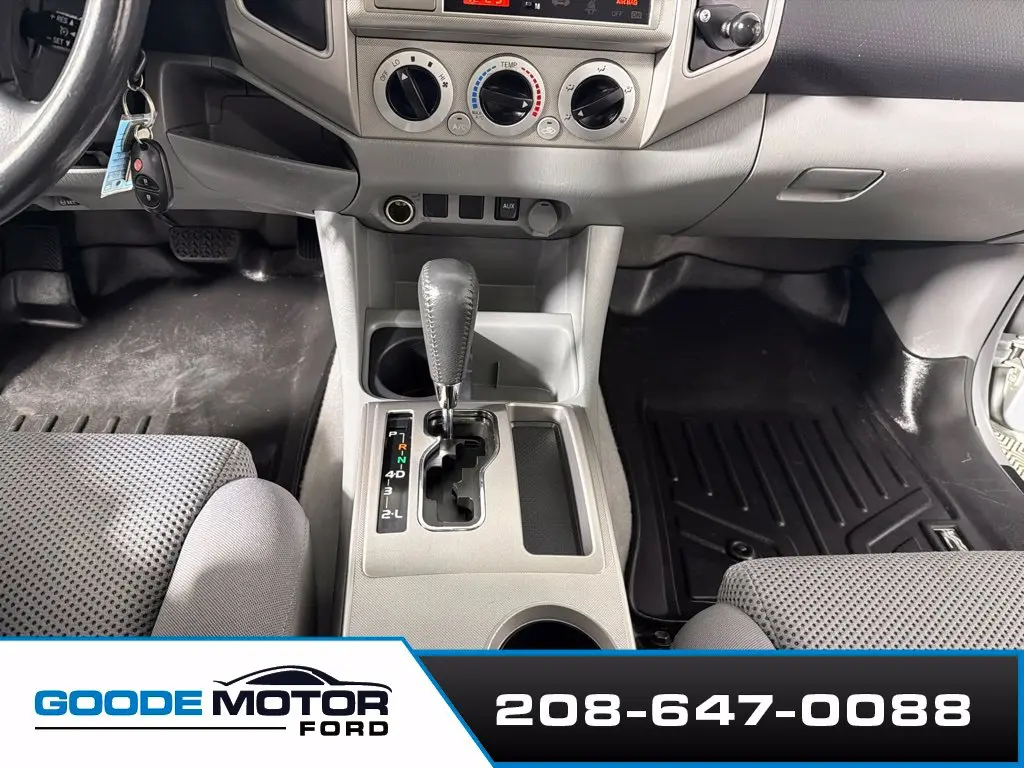 2010 Toyota Tacoma - $14,999