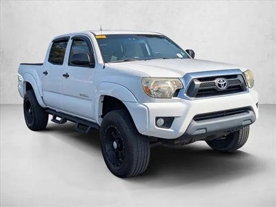 2014 Toyota Tacoma 4X2 Prerunner V6 4DR Double Cab 5.0 FT SB 5A