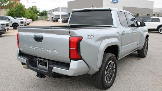 2024 Toyota Tacoma SR5