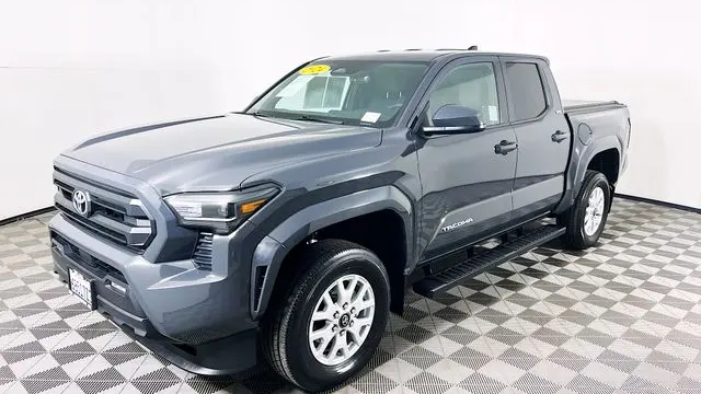 2024 Toyota Tacoma SR5