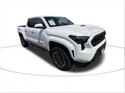 2024 Toyota Tacoma 4X2 TRD Sport 4DR Double Cab 5.0 FT SB