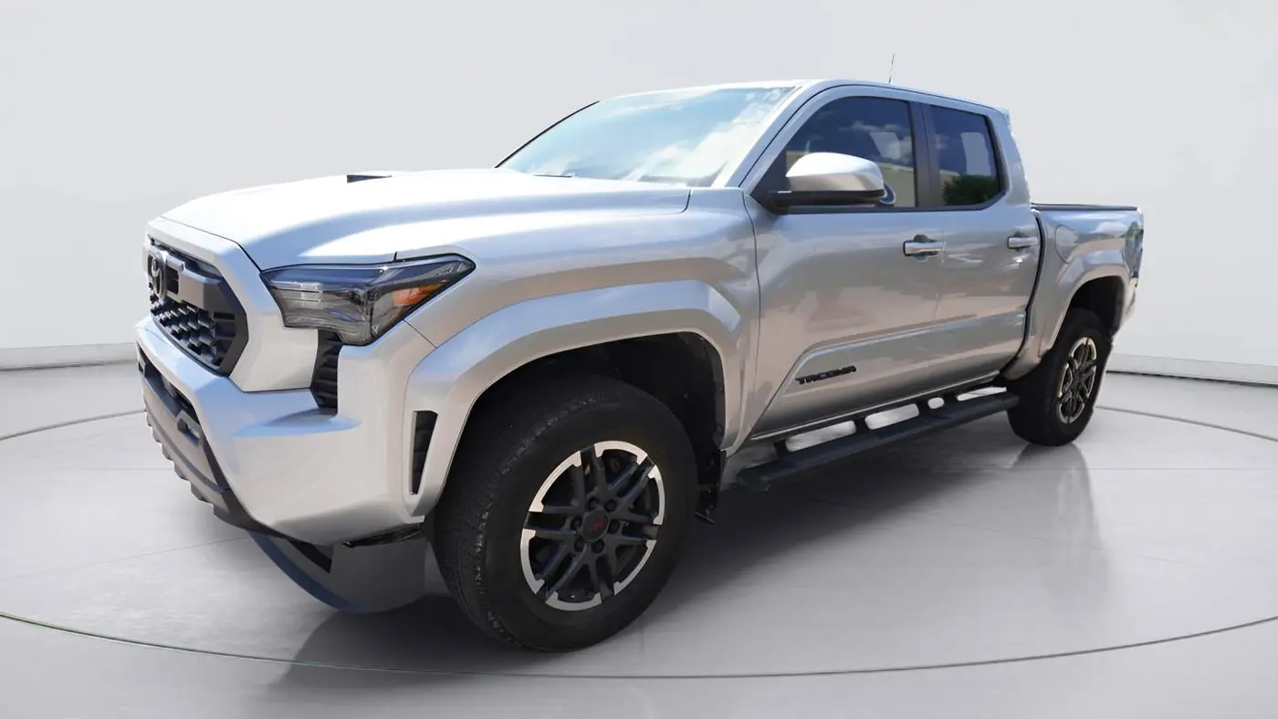 2024 Toyota Tacoma SR5