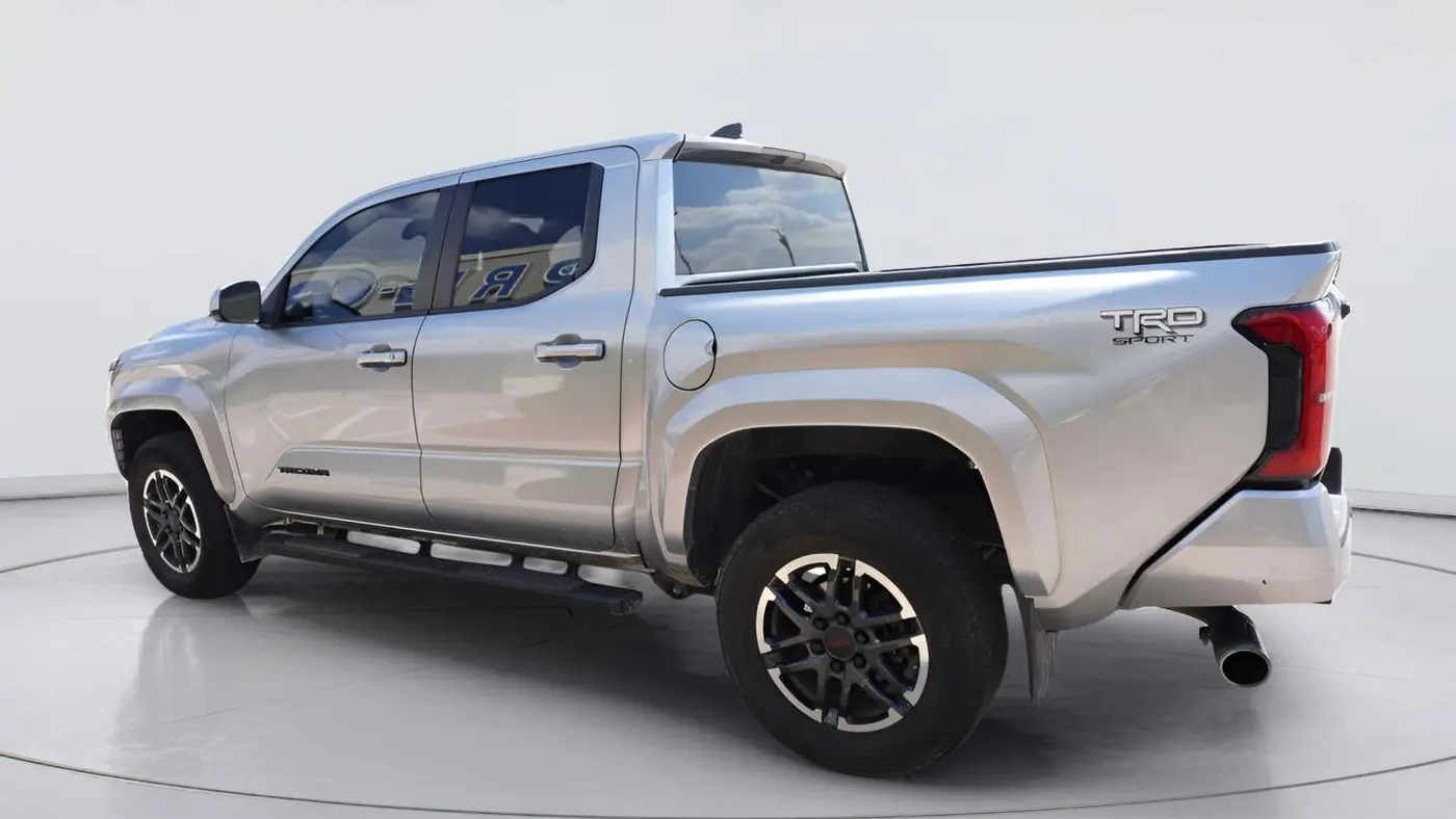 2024 Toyota Tacoma SR5
