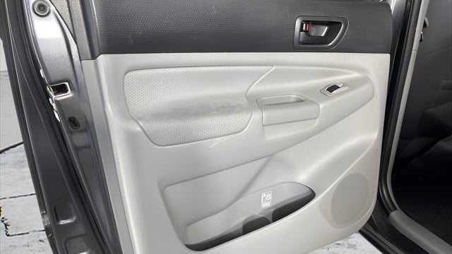2011 Toyota Tacoma PreRunner V6