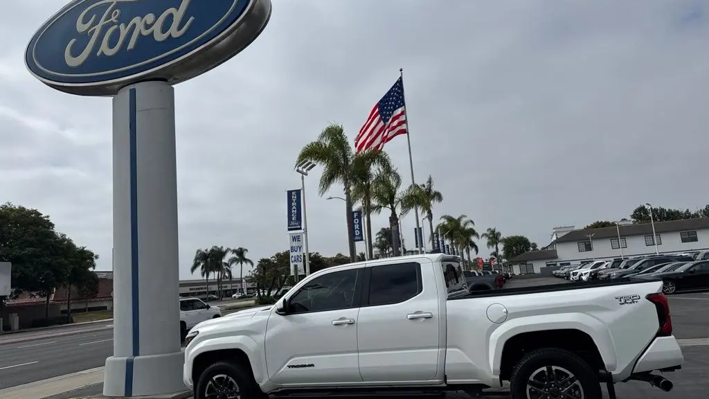 2024 Toyota Tacoma TRD Sport