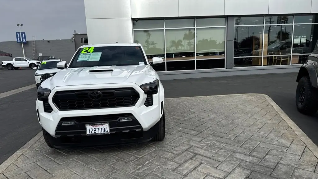 2024 Toyota Tacoma TRD Sport
