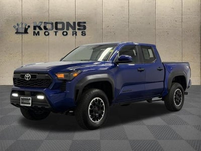 2024 Toyota Tacoma 4X4 SR5 4DR Double Cab 5.0 FT SB