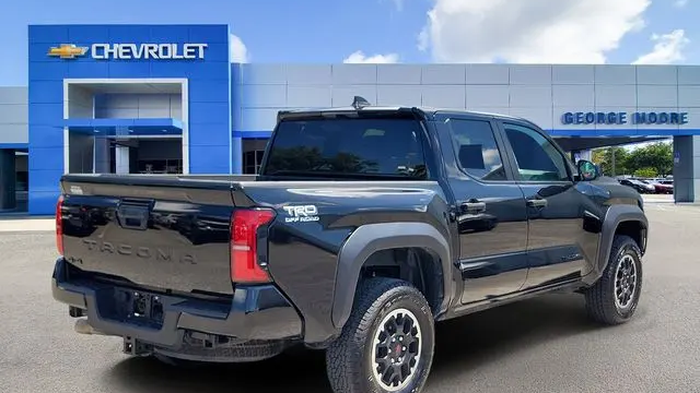2024 Toyota Tacoma SR5
