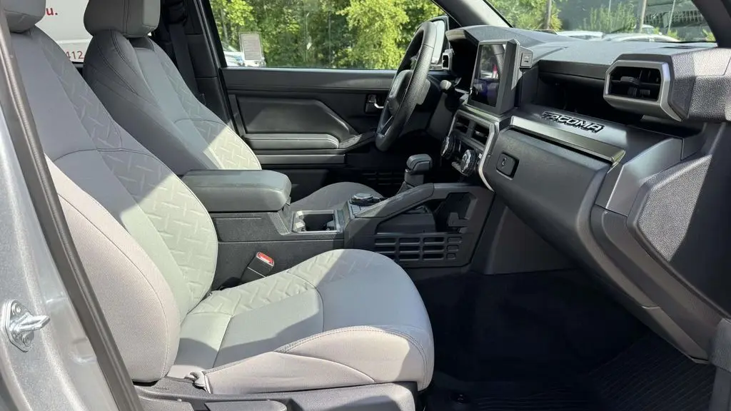 2024 Toyota Tacoma TRD Off-Road