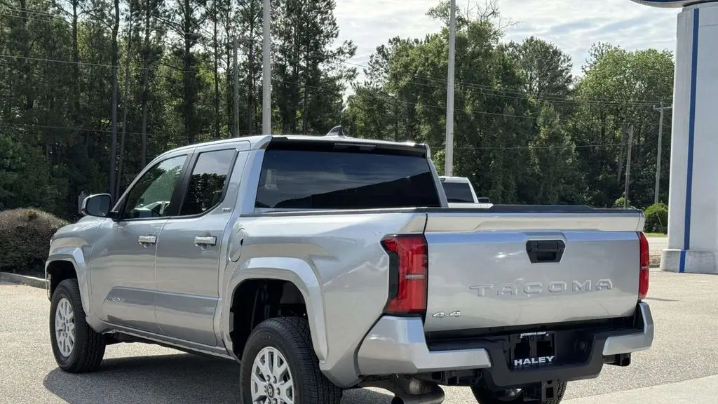 2024 Toyota Tacoma TRD Off-Road