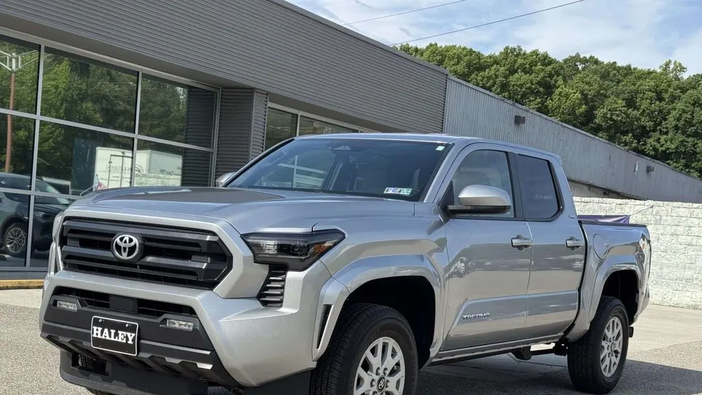 2024 Toyota Tacoma TRD Off-Road